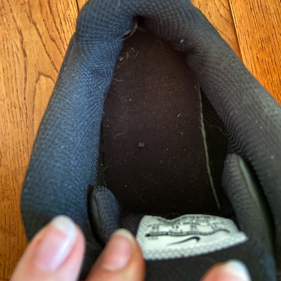 Nike Air Visi Pro 4 in Black - Picture 6 of 7